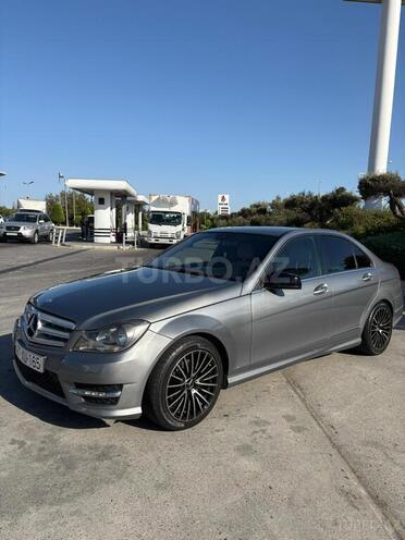 Mercedes C 250 2014, 258,281 km - 1.8 l - Bakı