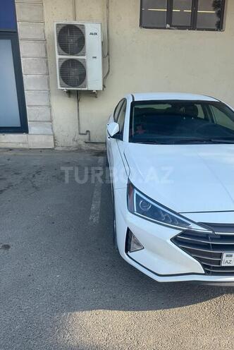 Hyundai Elantra 2019, 102,000 km - 2.0 l - Bakı