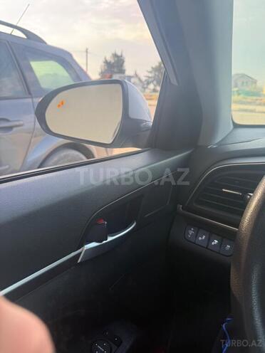 Hyundai Elantra 2019, 102,000 km - 2.0 l - Bakı
