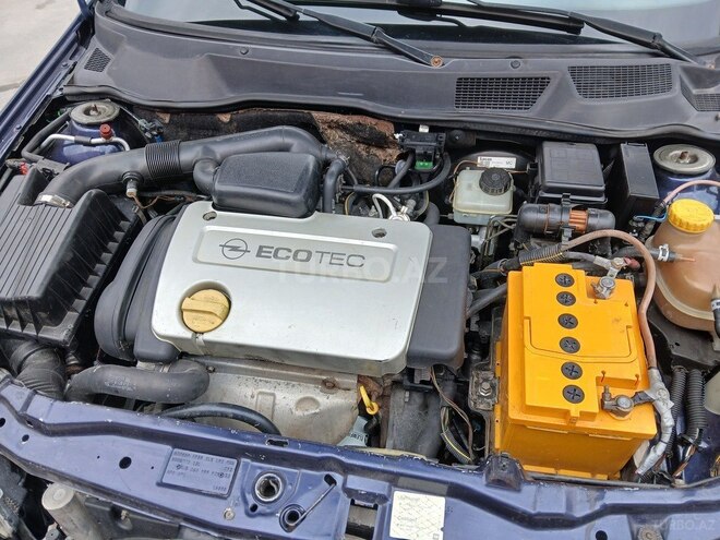 Opel Astra 1998, 446,787 km - 1.6 l - Quba