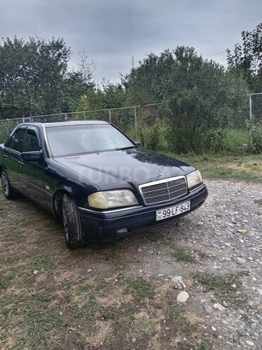Mercedes C 220 1993, 390,000 km - 2.2 l - Mingəçevir