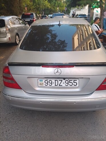 Mercedes E 240 2002, 253,363 km - 2.6 l - Bakı