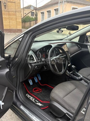Opel Astra 2010, 320,000 km - 1.4 l - Gəncə