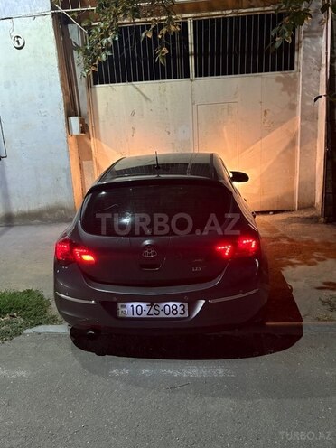Opel Astra 2010, 320,000 km - 1.4 l - Gəncə