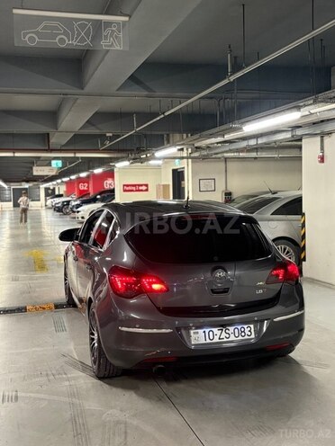 Opel Astra 2010, 320,000 km - 1.4 l - Gəncə