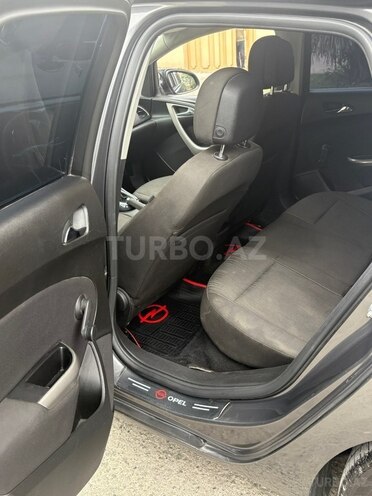 Opel Astra 2010, 320,000 km - 1.4 l - Gəncə