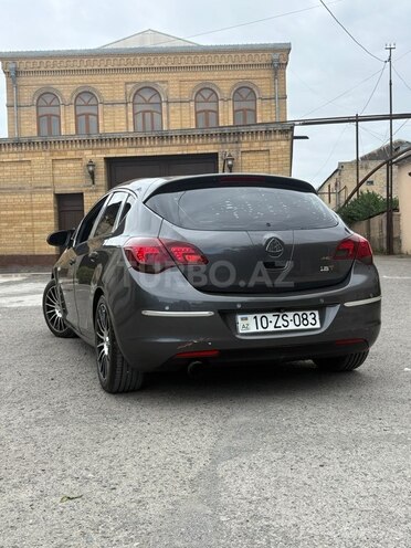 Opel Astra 2010, 320,000 km - 1.4 l - Gəncə