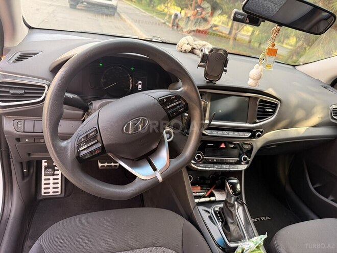 Hyundai IONIQ 2017, 204,500 km - 1.6 l - Bakı