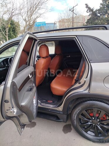 Kia Sorento 2009, 218,500 km - 2.0 l - Bakı