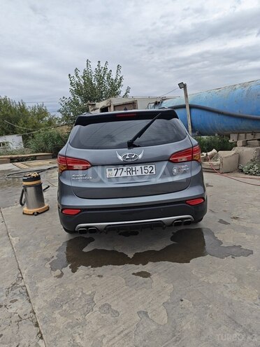 Hyundai Santa Fe 2014, 207,000 km - 2.0 l - Salyan