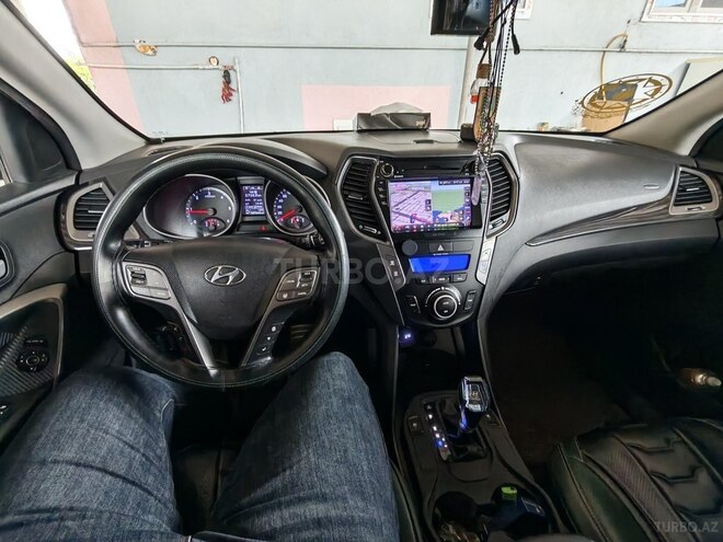Hyundai Santa Fe 2014, 207,000 km - 2.0 l - Salyan