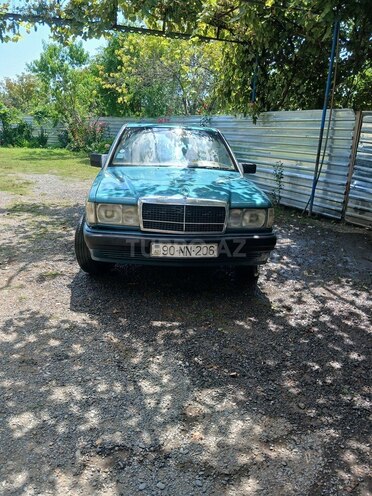 Mercedes 190 1992, 254,105 km - 2.0 l - Zaqatala