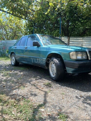Mercedes 190 1992, 254,105 km - 2.0 l - Zaqatala