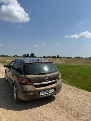 Opel Astra 2008, 325,000 km - 1.4 l - Gəncə