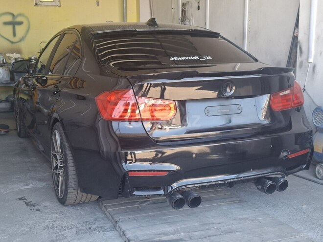 BMW 330 2015, 195,000 km - 2.0 l - Gəncə