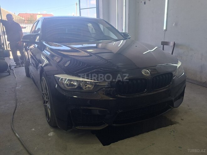 BMW 330 2015, 195,000 km - 2.0 l - Gəncə