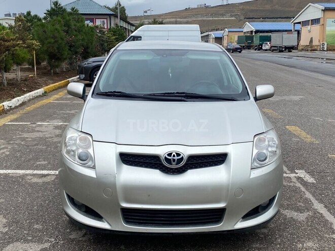 Toyota Auris 2008, 307,000 km - 1.4 л - Bakı