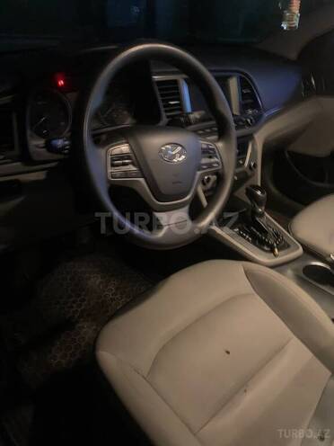 Hyundai Elantra 2016, 125,000 km - 2.0 l - Bakı