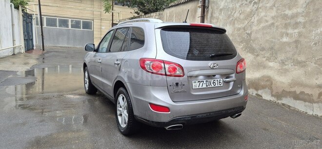 Hyundai Santa Fe 2010, 235,000 km - 2.0 l - Bakı