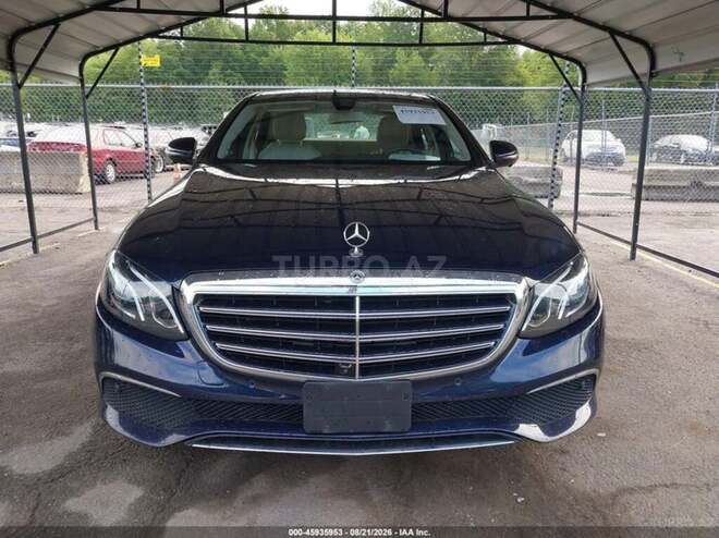 Mercedes E 300 4MATIC 2019, 68,550 km - 2.0 л - Bakı