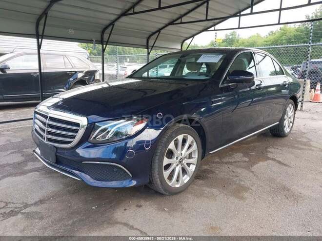 Mercedes E 300 4MATIC 2019, 68,550 km - 2.0 л - Bakı
