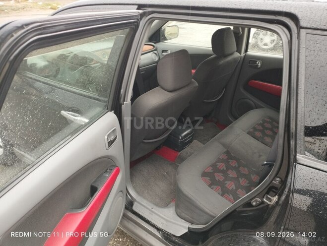 Mitsubishi Airtrek 2002, 210,000 km - 2.0 l - Bakı