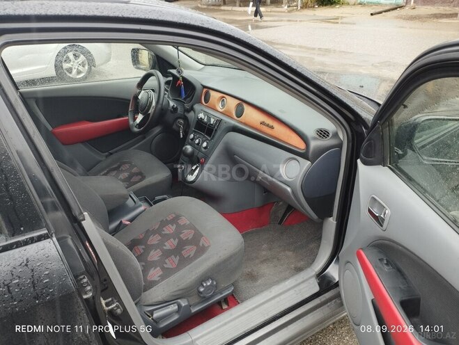 Mitsubishi Airtrek 2002, 210,000 km - 2.0 l - Bakı