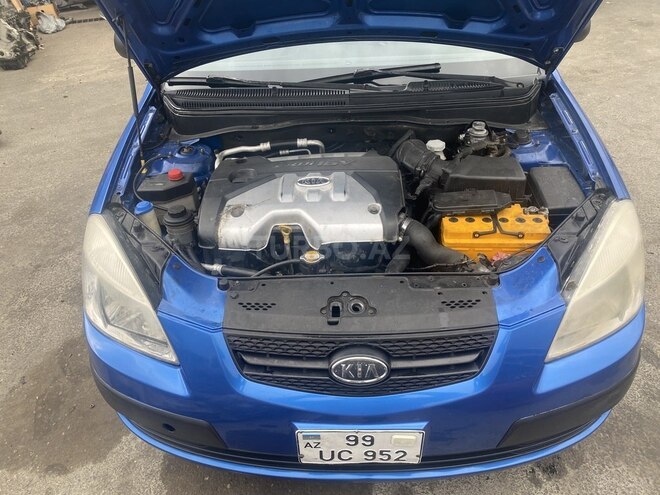 Kia Rio 2005, 300,000 km - 1.5 l - Bakı
