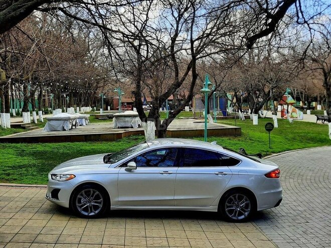 Ford Fusion (North America) 2019, 123,111 km - 1.5 l - Bakı