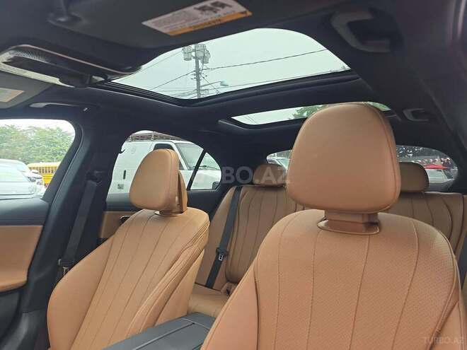 Mercedes E 350 4MATIC 2026, 28,394 km - 2.0 l - Bakı