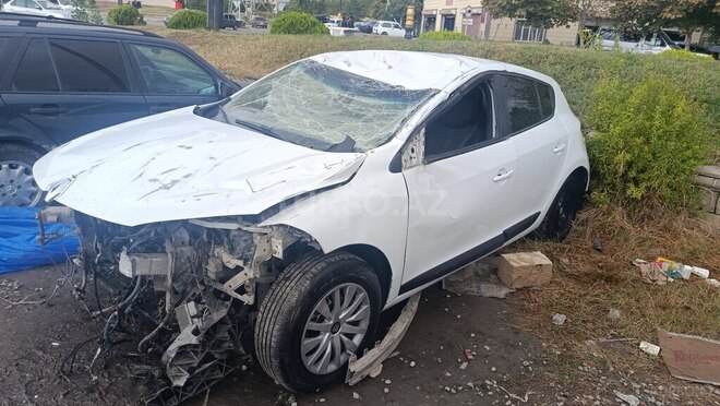 Renault Megane 2010, 500,000 km - 1.5 l - Şamaxı