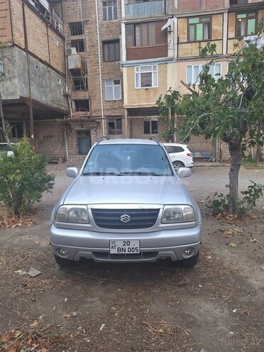 Suzuki Grand Vitara 2001, 250,100 km - 2.5 l - Gəncə