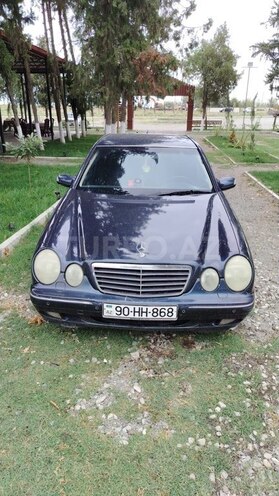 Mercedes E 240 2000, 325,500 km - 2.4 l - Kürdəmir