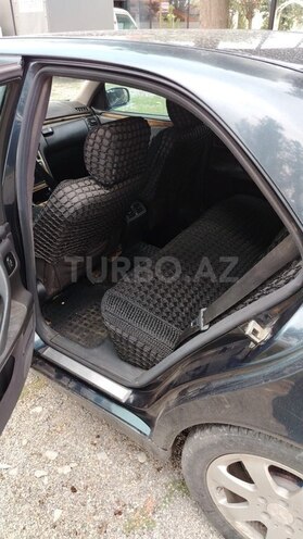 Mercedes E 240 2000, 325,500 km - 2.4 l - Kürdəmir
