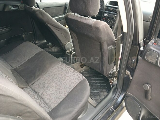 Opel Astra 1999, 255,000 km - 1.6 l - Şəki