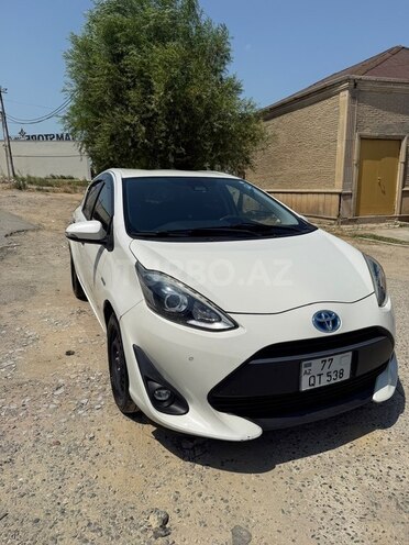 Toyota Aqua 2019, 175,000 km - 1.5 l - Bakı