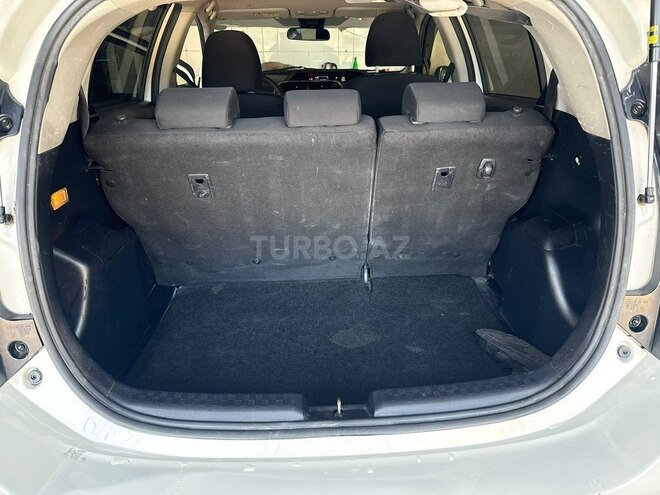 Toyota Aqua 2019, 175,000 km - 1.5 l - Bakı