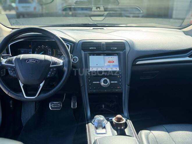 Ford Fusion (North America) 2017, 212,000 km - 2.0 l - Göygöl
