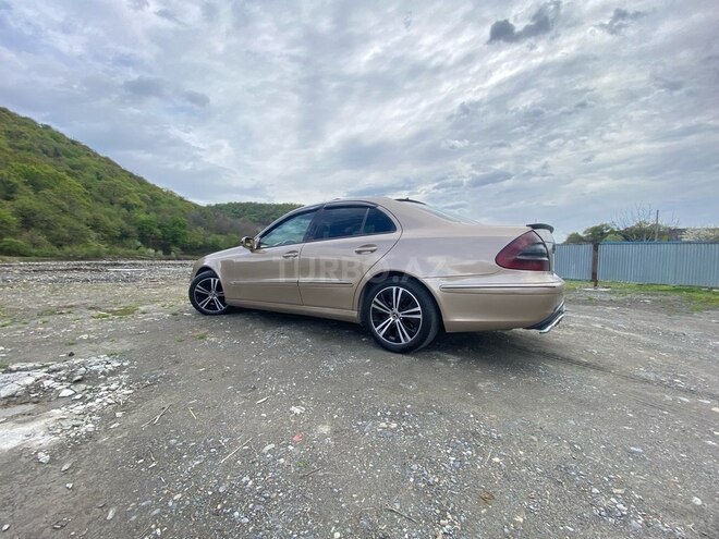 Mercedes E 220 2005, 450,000 km - 2.2 l - Zaqatala