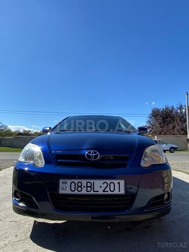 Toyota Corolla 2006, 290,000 km - 1.4 l - Balakən