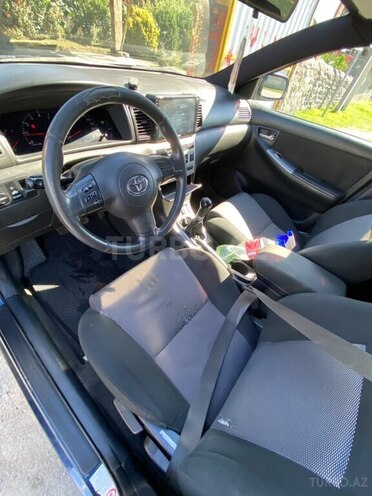 Toyota Corolla 2006, 290,000 km - 1.4 l - Balakən