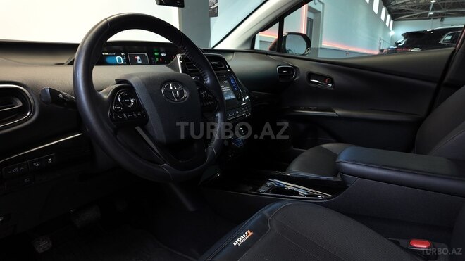 Toyota Prius 2019, 71,500 km - 1.8 l - Bakı