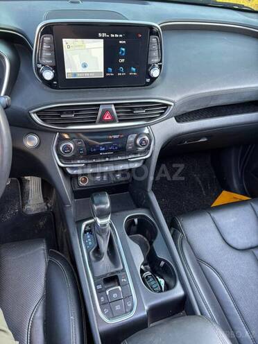Hyundai Santa Fe 2019, 200,000 km - 2.0 l - Bakı