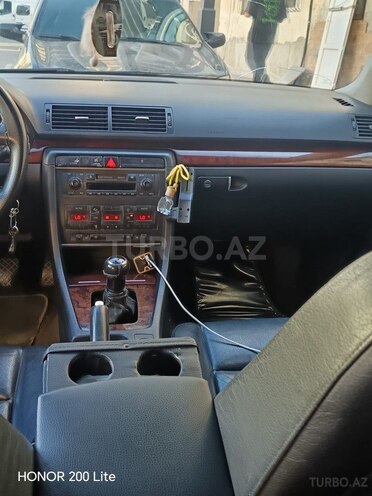 Audi A4 2006, 270,000 km - 2.0 l - Bakı