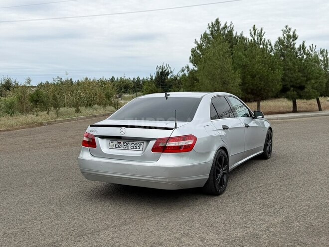 Mercedes E 250 2009, 318,500 km - 2.1 l - Masallı