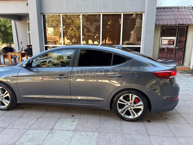 Hyundai Elantra 2018, 200,000 km - 1.6 л - Mingəçevir