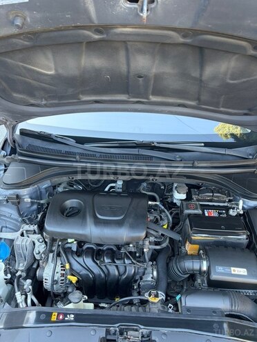 Hyundai Elantra 2018, 200,000 km - 1.6 л - Mingəçevir