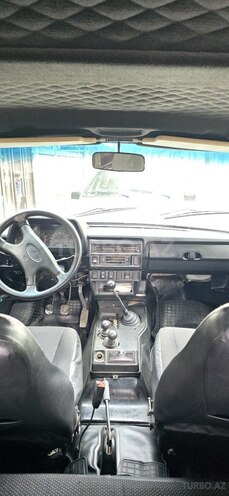LADA (VAZ) Niva 2015, 260,300 km - 1.7 л - Xudat
