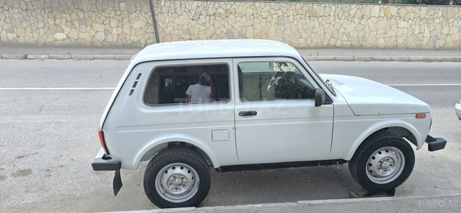 LADA (VAZ) Niva 2015, 260,300 km - 1.7 л - Xudat
