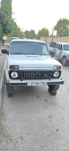 LADA (VAZ) Niva 2015, 260,300 km - 1.7 л - Xudat